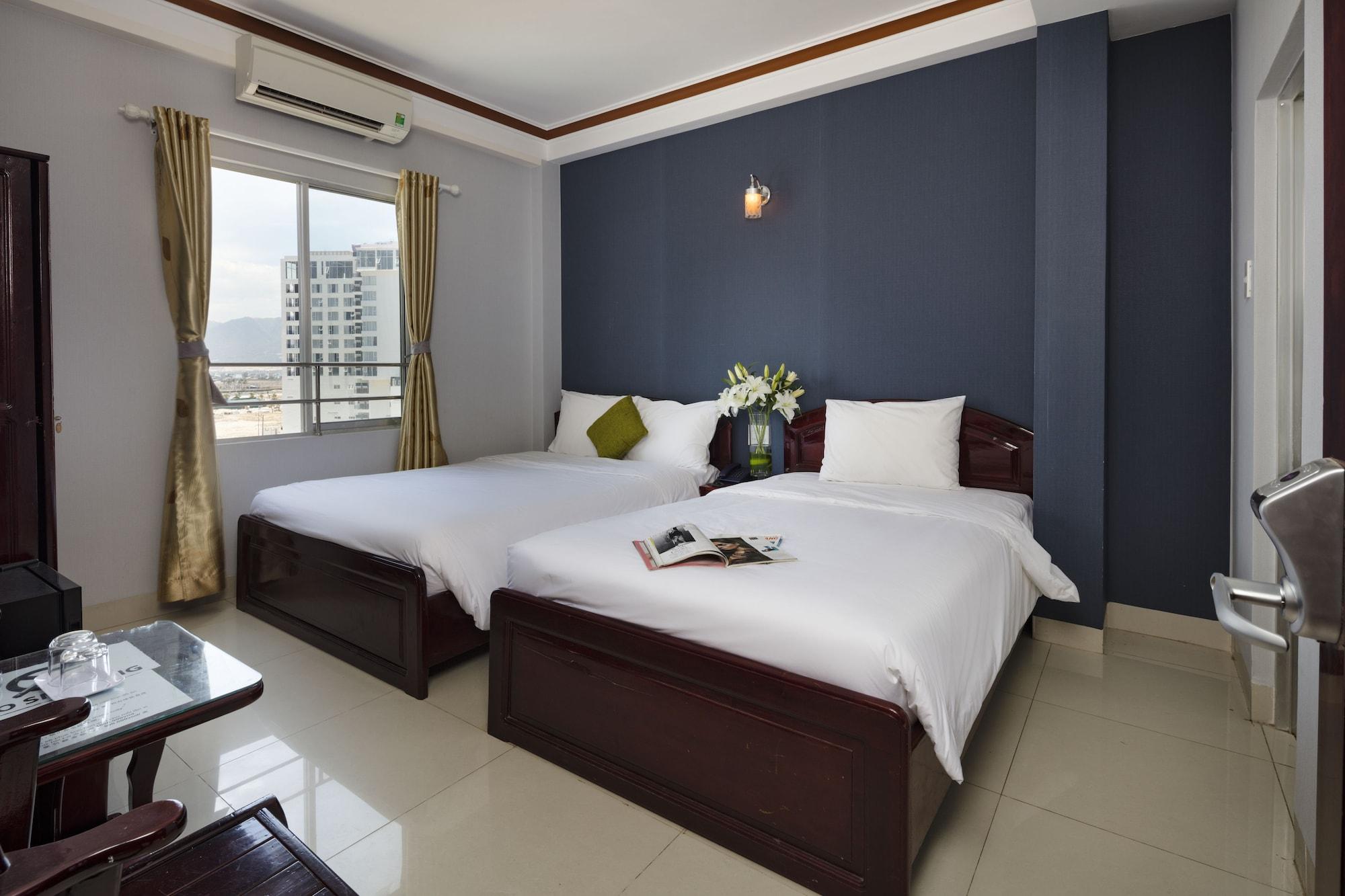 Oressund Hotel Nha Trang Exterior foto