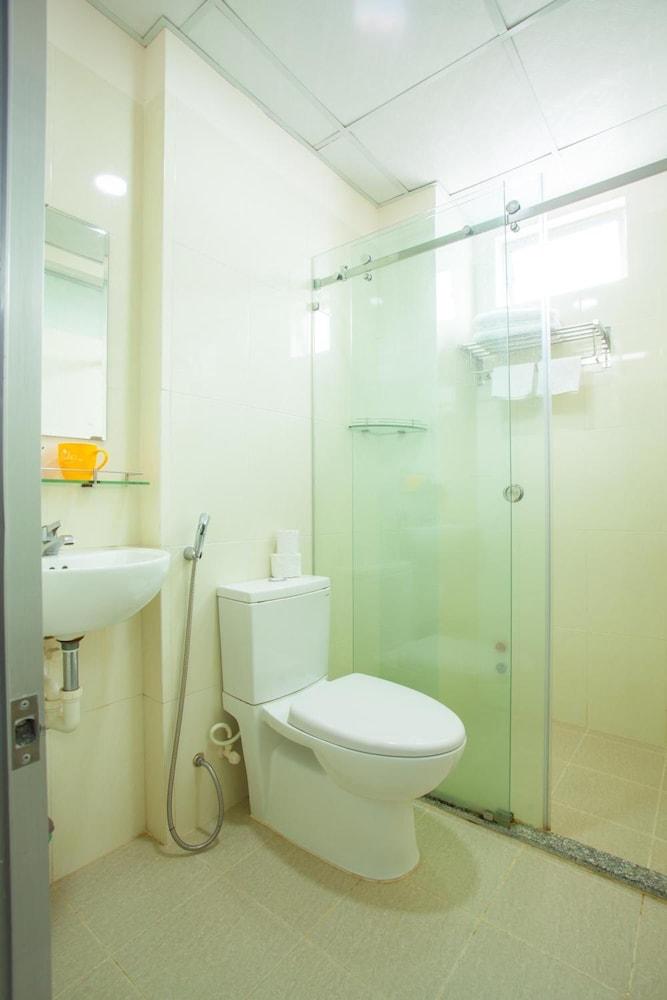 Oressund Hotel Nha Trang Exterior foto