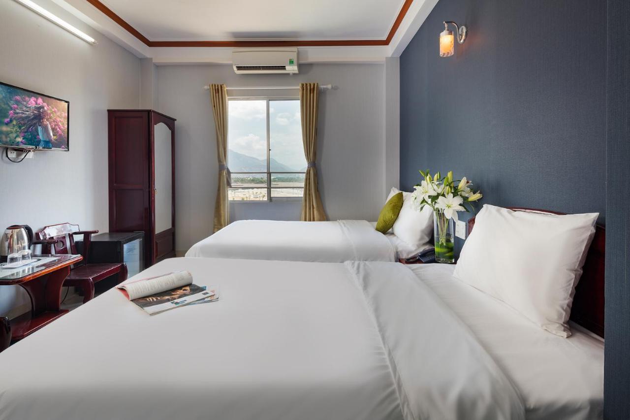 Oressund Hotel Nha Trang Exterior foto