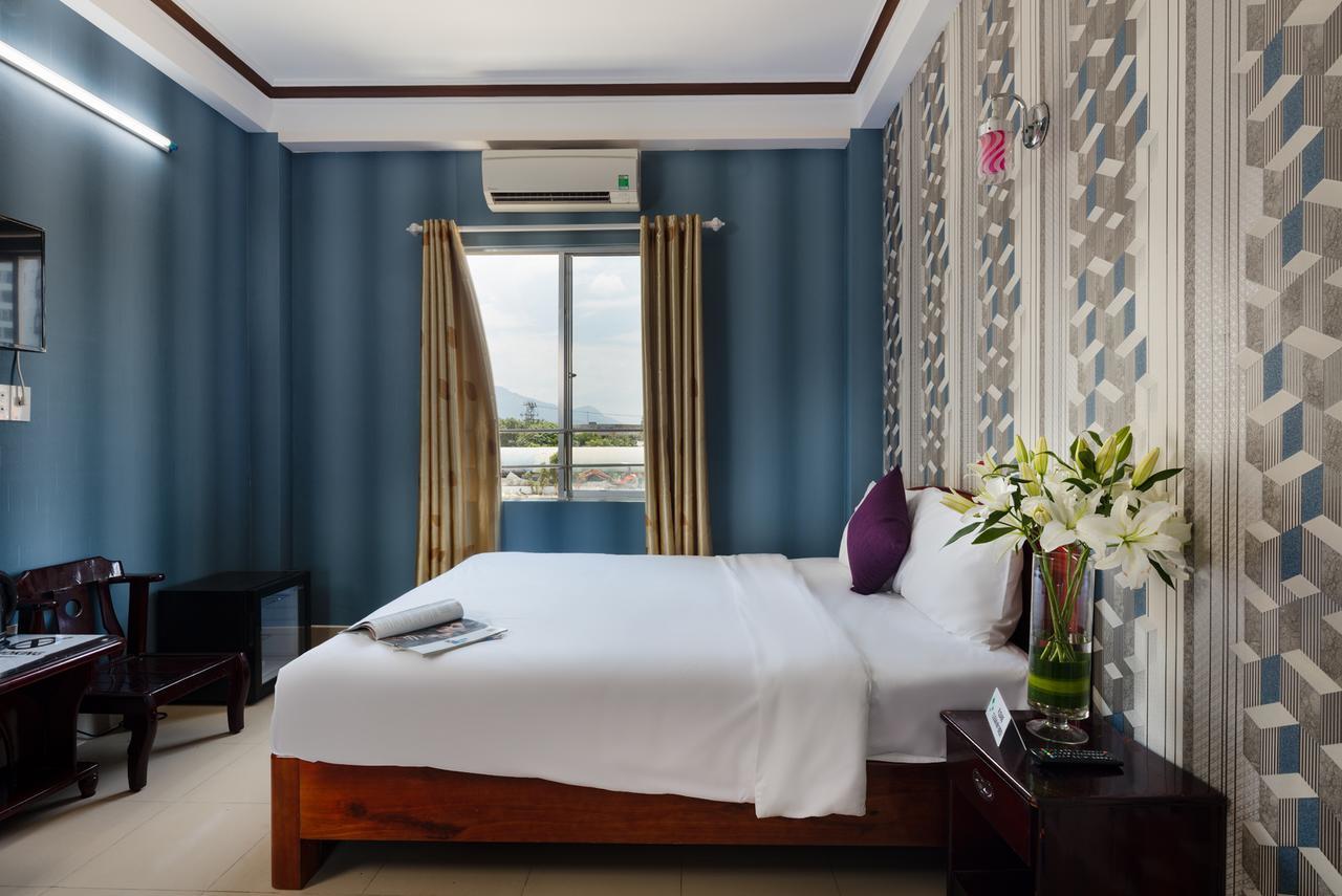 Oressund Hotel Nha Trang Exterior foto